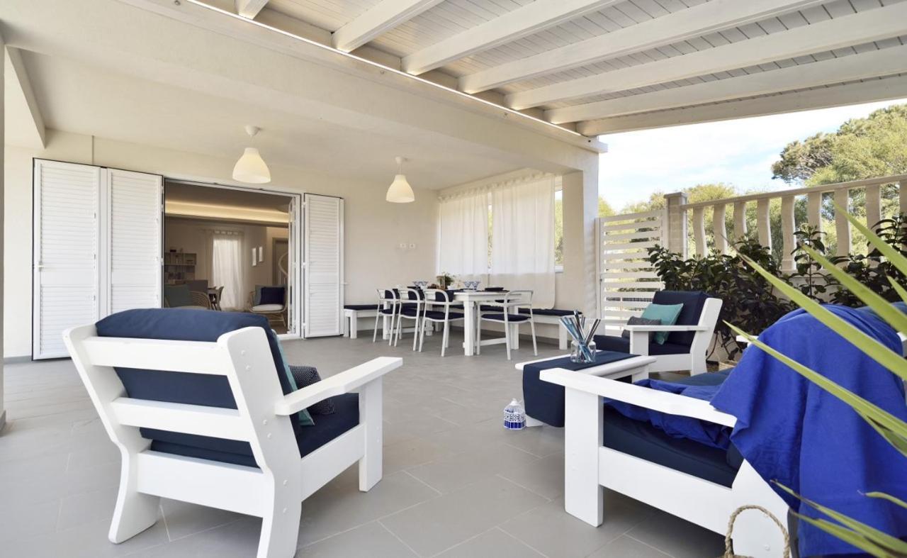 Villa Casa Blanca A Due Passi Dal Mare à Santa Maria Del Focallo Extérieur photo